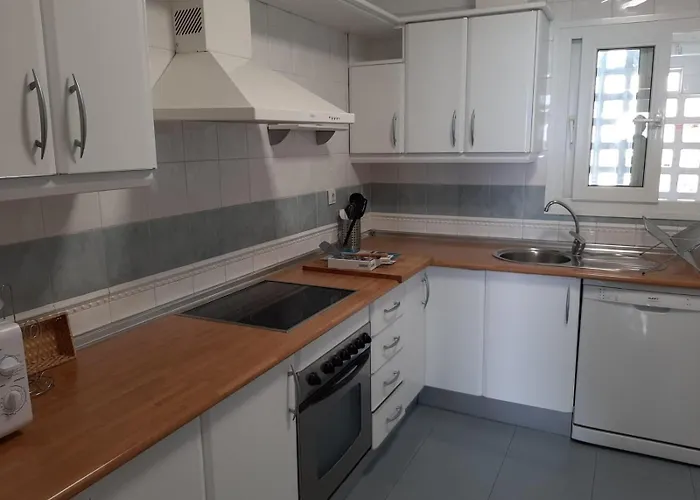 Apartamento Frente Al Mar En Torremolinos, Malaga