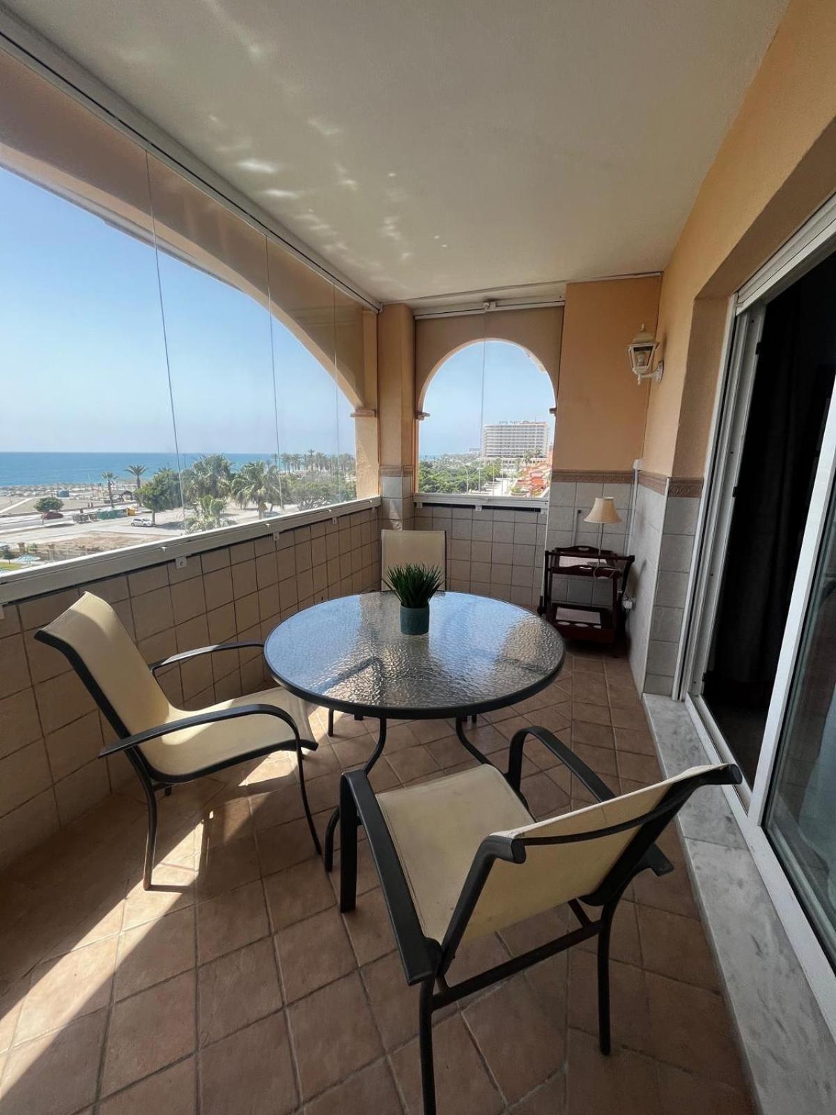 Frente Al Mar En Torremolinos, Malaga Appartamento *